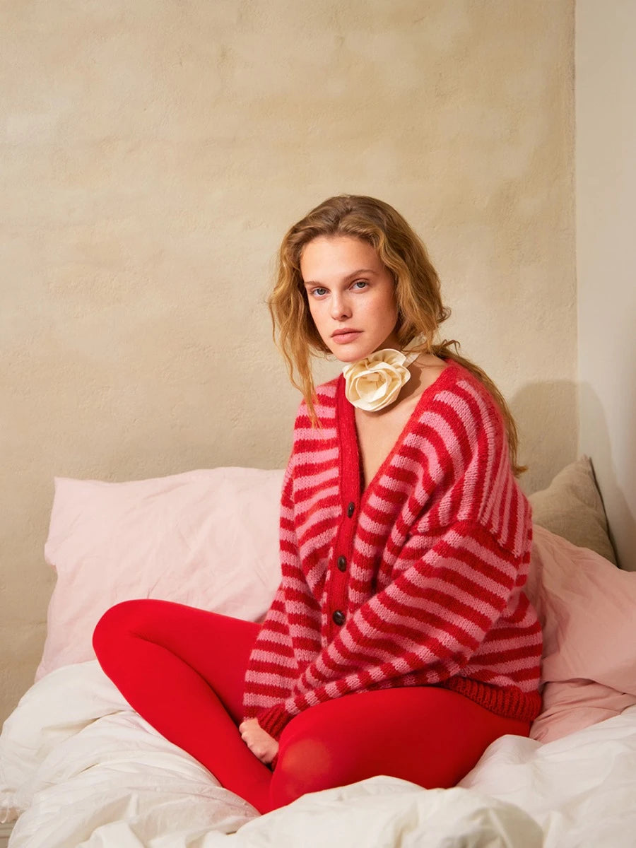 Hilton Cardigan Strickanleitung und Garnset von Sandnes Garn aus 2403 DIY, gestrickt mit Peer Gynt und Tynn Silk Mohair, Bild 5