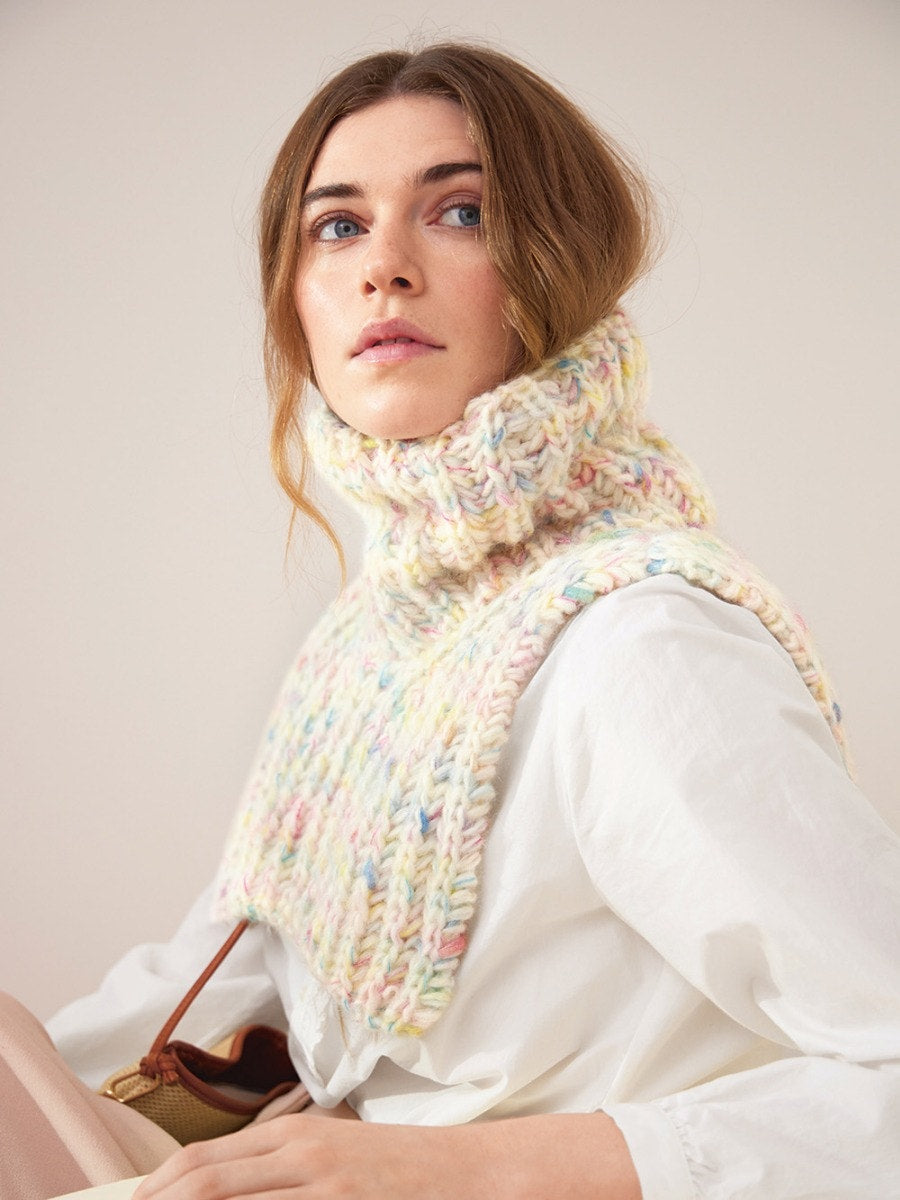 Hannah Neck Strickanleitung und Garnset von Sandnes Garn aus 2403 DIY, gestrickt mit Poppy, Kos und Tynn Silk Mohair, Bild 1, Variante a