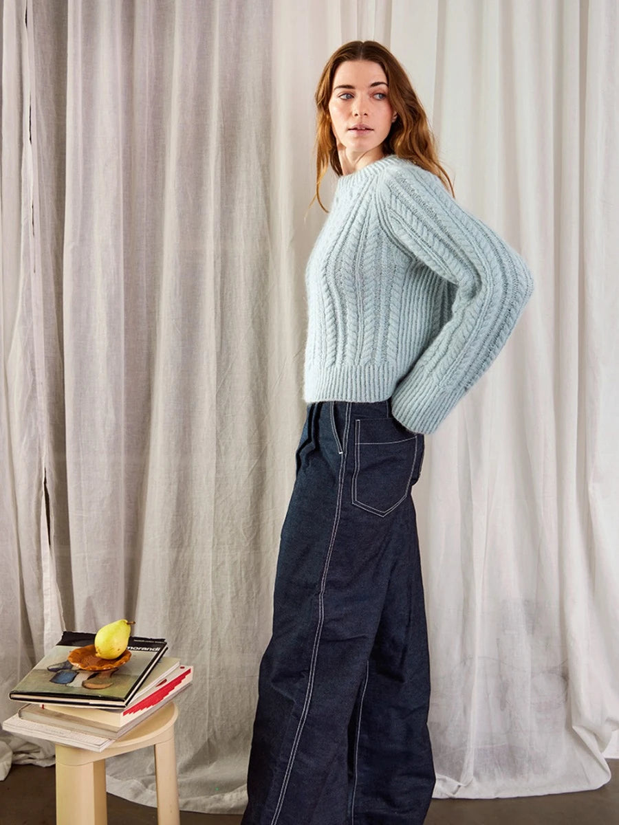 Kaja Sweater Strickanleitung und Garnset von Sandnes Garn aus 2403 DIY, gestrickt mit Kos und Tynn Silk Mohair, Bild 4