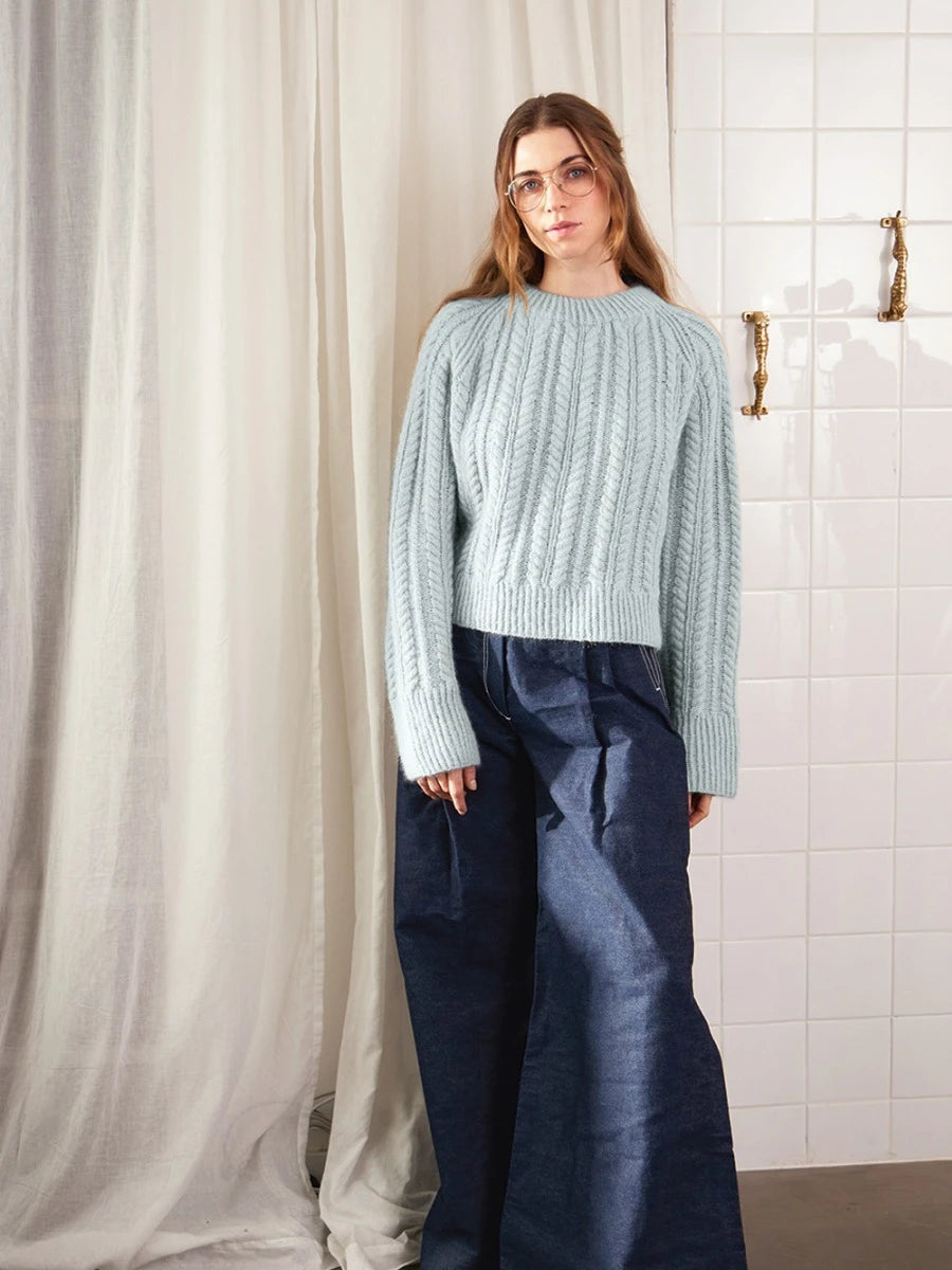 Kaja Sweater Strickanleitung und Garnset von Sandnes Garn aus 2403 DIY, gestrickt mit Kos und Tynn Silk Mohair, Bild 5