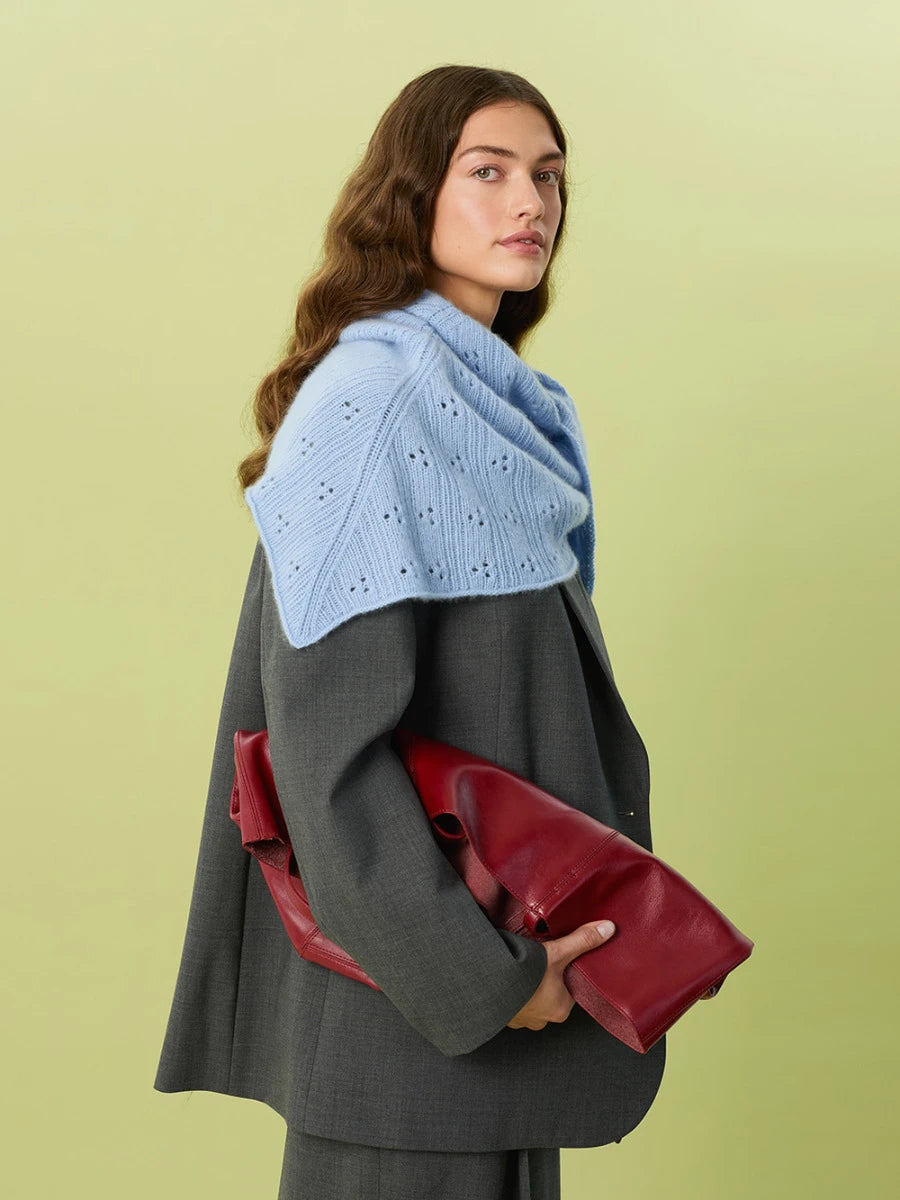 Miu Pointelle Shawl Strickanleitung und Garnset von Sandnes Garn aus Cashmere 2607, gestrickt mit Cashmere, Bild 2