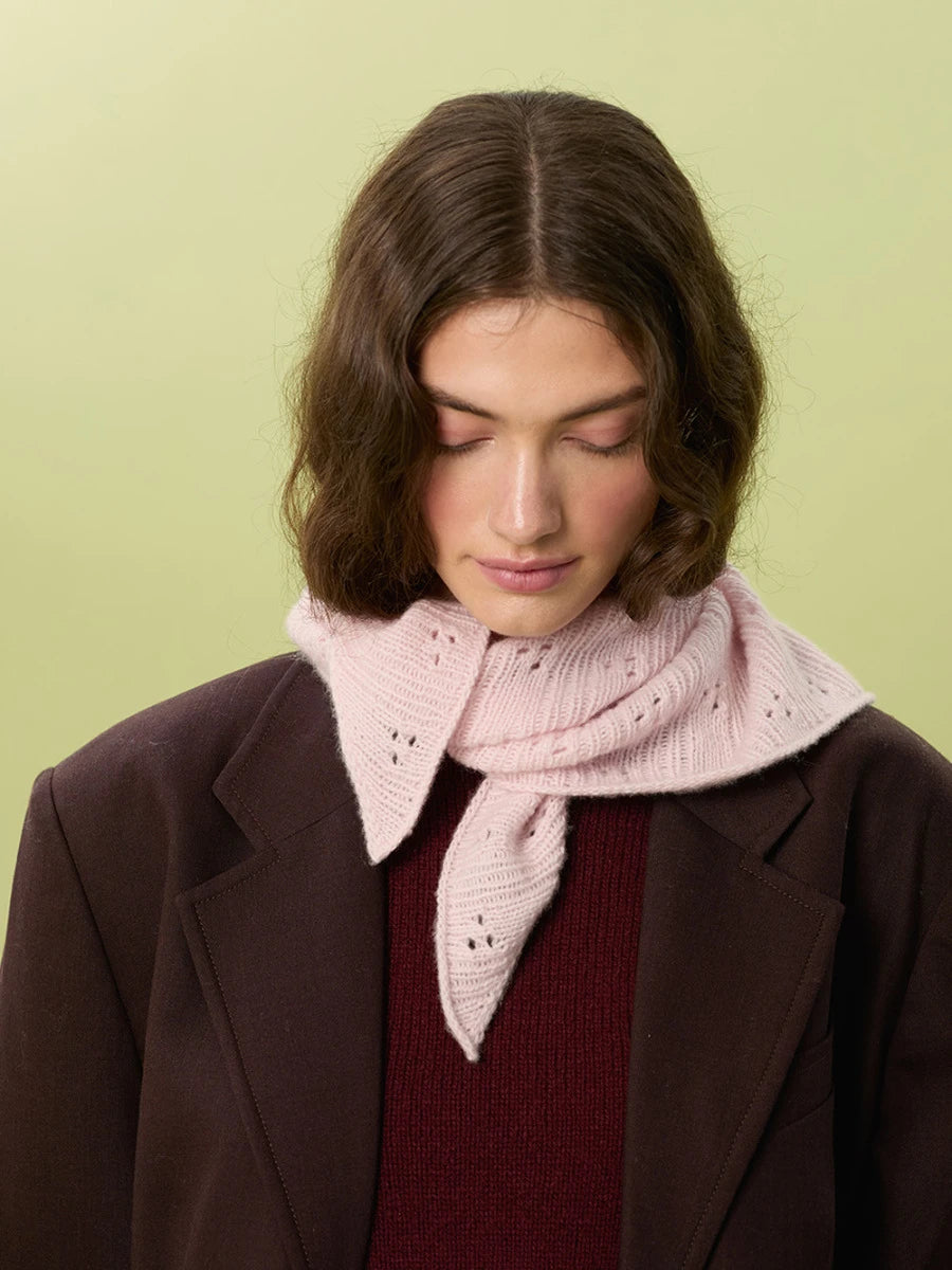 Miu Pointelle Shawl Strickanleitung und Garnset von Sandnes Garn aus Cashmere 2607, gestrickt mit Cashmere, Bild 6